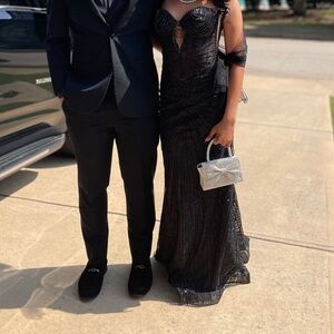 Sophisticated Black Prom Dress